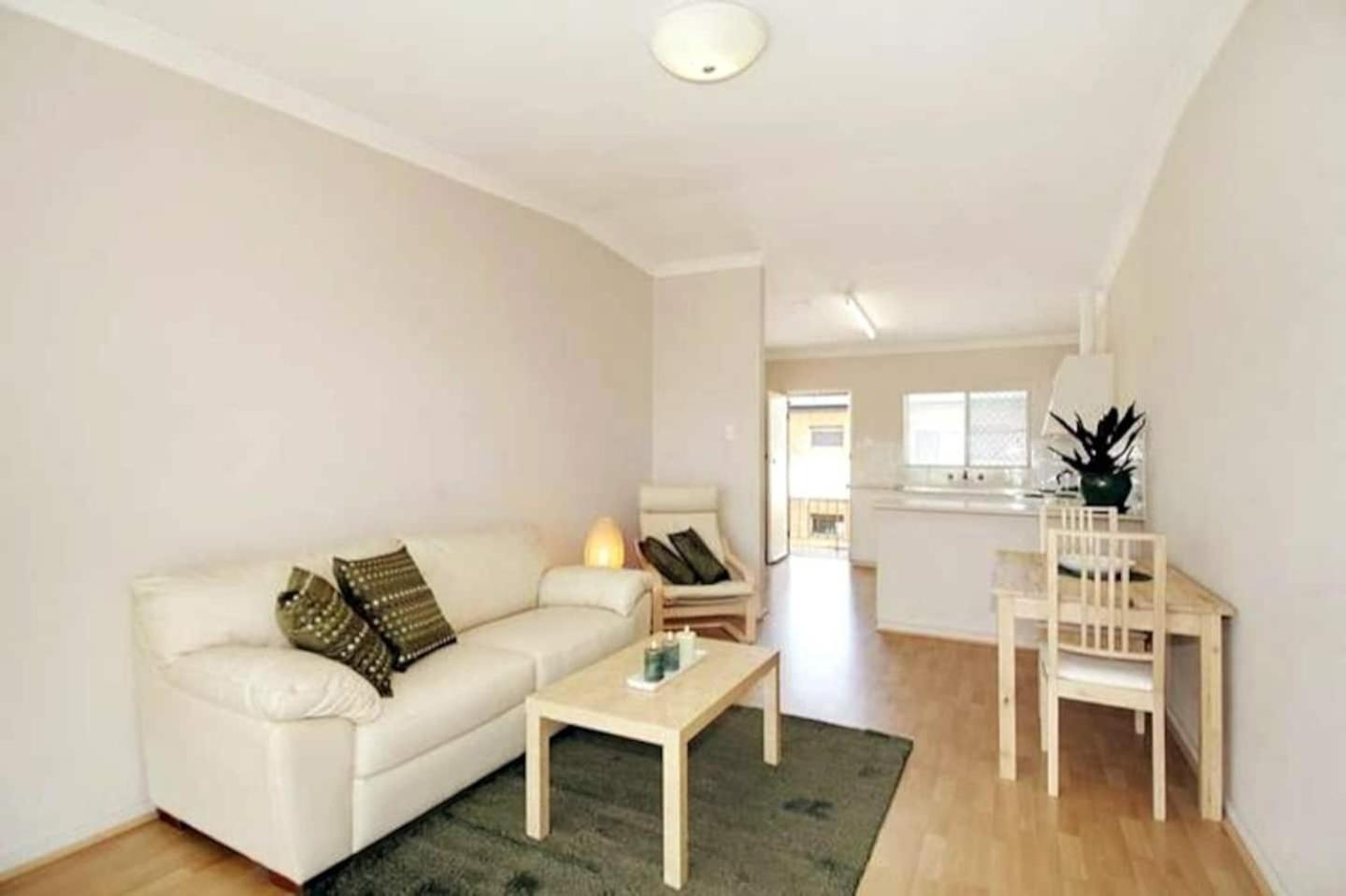 Acacia Holiday Or Business Stay - Quiet Location Perth Extérieur photo
